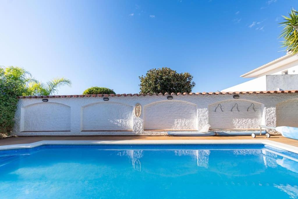 Sm21-Gran Casa De Vacaciones En La Playa, 4 Habitaciones, Climatizada, Piscina, Barbacoa Y Wifi Емпуріабрава Екстер'єр фото