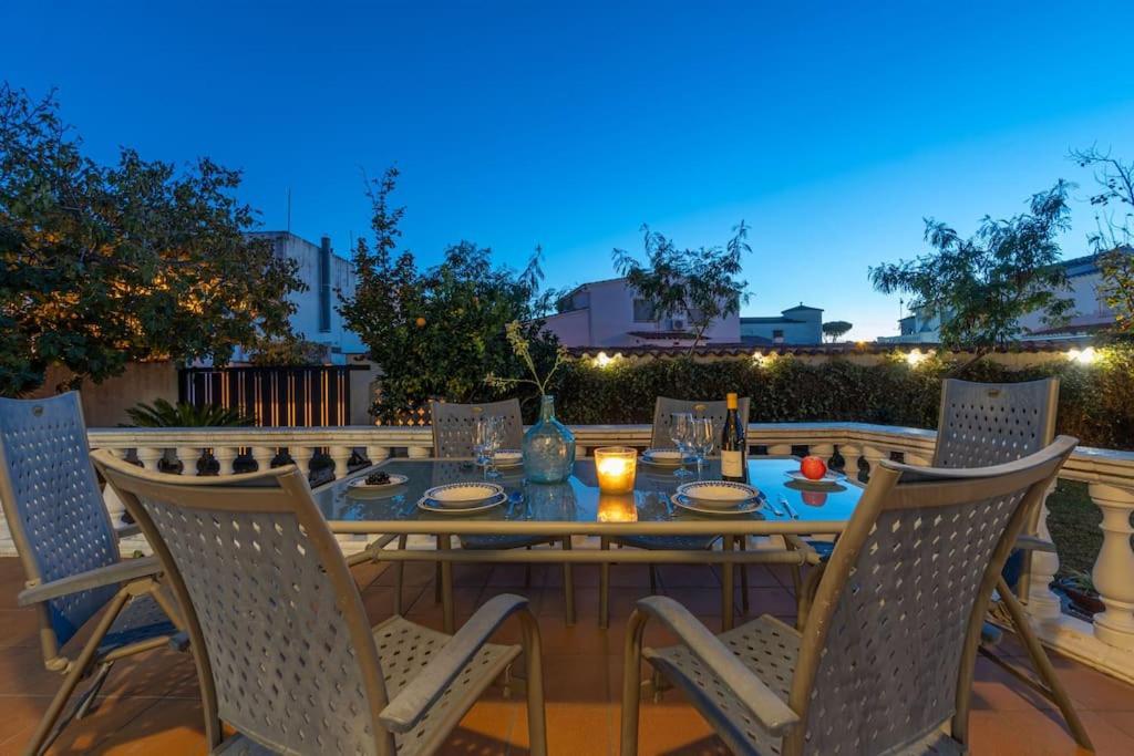 Sm21-Gran Casa De Vacaciones En La Playa, 4 Habitaciones, Climatizada, Piscina, Barbacoa Y Wifi Емпуріабрава Екстер'єр фото